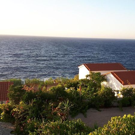 Muses Sea View Bungalow Armenistis  Eksteriør bilde