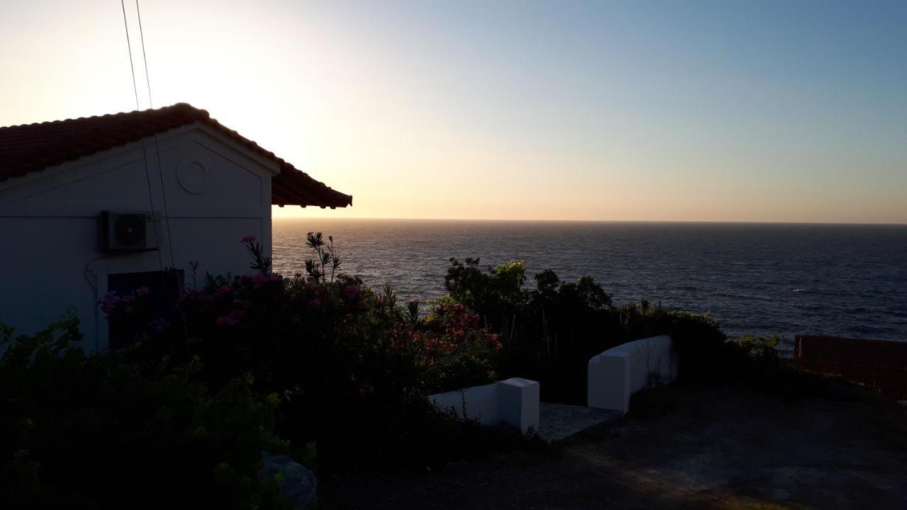Muses Sea View Bungalow Armenistis  Eksteriør bilde